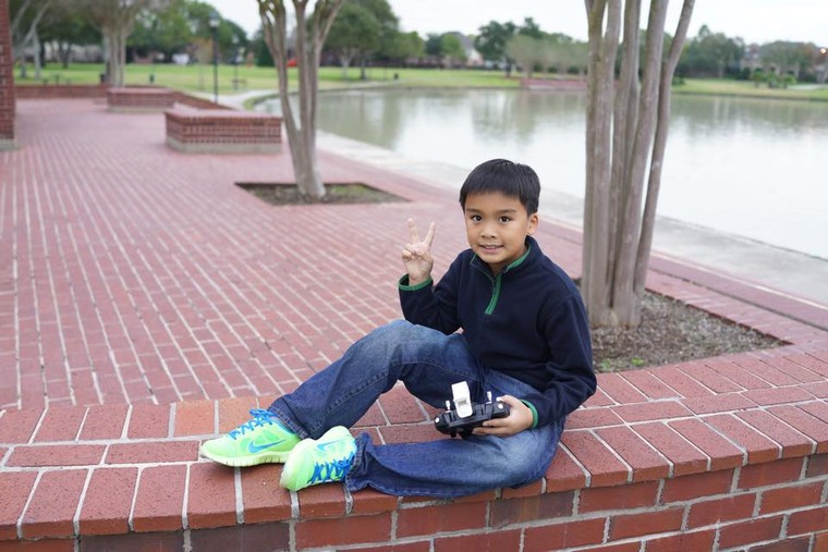 Lam Trường hạnh phúc gặp con trai trên đất Mỹ ảnh 6