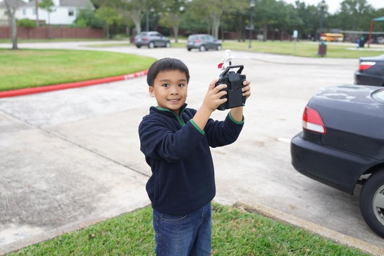 Lam Trường hạnh phúc gặp con trai trên đất Mỹ ảnh 3