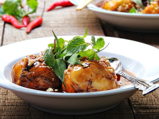 Khách Tây gợi ý những món ăn nhất định phải thử khi đến Việt Nam ảnh 5