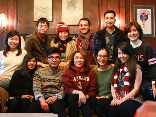 Mỹ Tâm đến Đại học Harvard thăm sinh viên Việt Nam ảnh 6