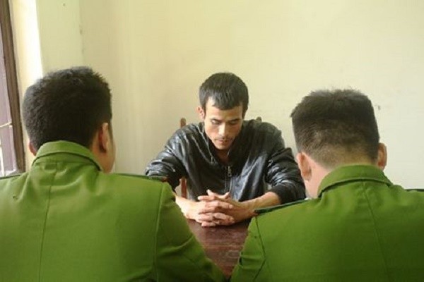 Thủ dao truy sát sau khi bắt quả tang vợ và người tình không thành ảnh 1