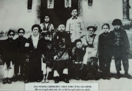 Lạc bước vào 'lâu đài' bí ẩn nhất cao nguyên đá Đồng Văn ảnh 3