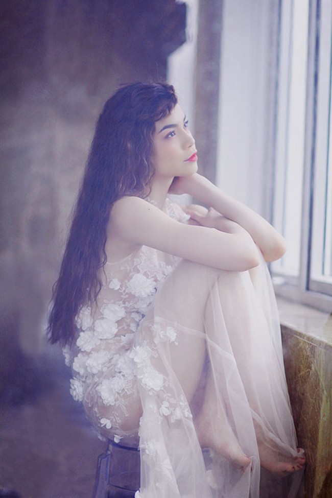 Mỹ nhân việt 'cướp' mọi ánh nhìn với khoảng hở tinh tế ảnh 8