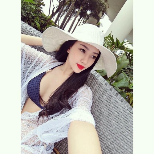 Hotgirl Sài Thành diện bikini khoe dáng đẹp khiến dân mạng 'mát mắt' ảnh 8