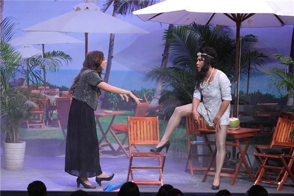 Trấn Thành mạnh tay tạt nước vào mặt Ngô Kiến Huy vì ghen ảnh 9