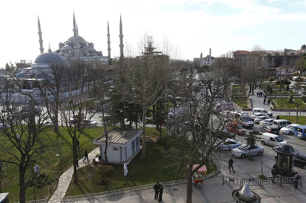 Thổ Nhĩ Kỳ khai hỏa diệt 200 kẻ khủng bố để trả đũa IS ảnh 1