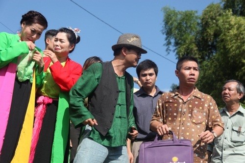 Cười "vật vã" với loạt phim hài Tết 2016 ảnh 4