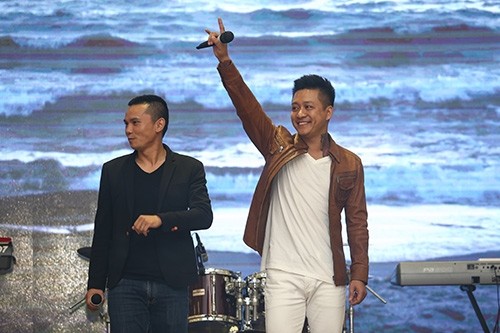 Điều gì khiến Tuấn Hưng chi hẳn 700 triệu đồng mua xe tặng bạn? ảnh 8