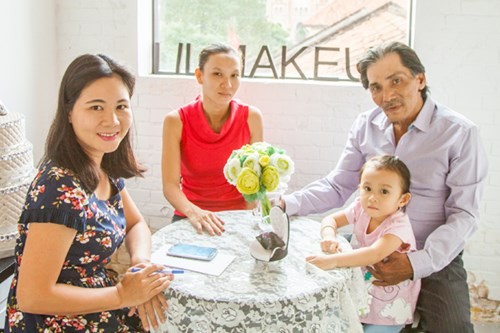 Con trai Thương Tín lên tiếng trước việc ba mình bị chỉ trích ảnh 2