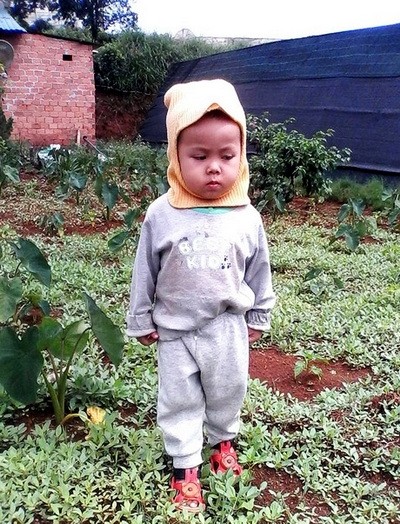 Rơi nước mắt hình ảnh người cha tiều tụy tìm con trai mất tích ảnh 2