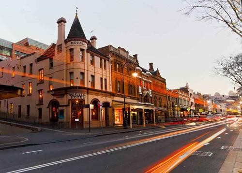 Những khách sạn 'ma ám' nổi tiếng thế giới ảnh 3