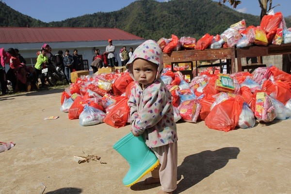 Rớt nước mắt những khoảnh khắc đời thực của trẻ em Mường Tè ảnh 6