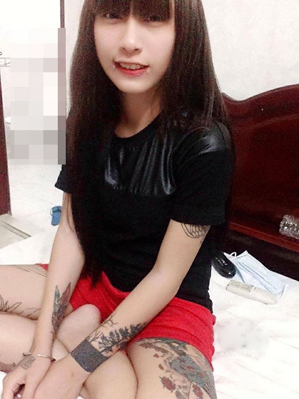 Trầm trồ với sự can đảm của các cô gái xăm 'kín' người ảnh 6