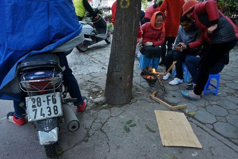 Những bức ảnh cực ‘độc’ chỉ có trong những ngày siêu rét ở Bắc Bộ ảnh 2