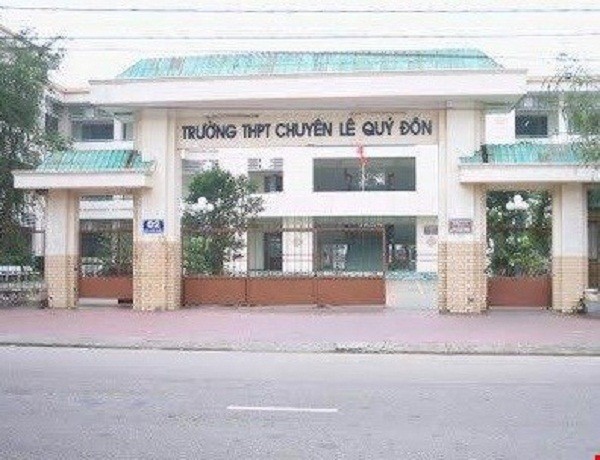 Sẽ kỷ luật thầy giáo định mổ bụng tự sát tại lễ kỷ niệm ảnh 1