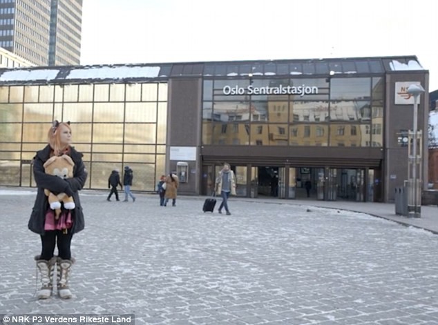 Bí ẩn cô gái bị ‘Thần Mèo’ chiếm giữ linh hồn ảnh 4