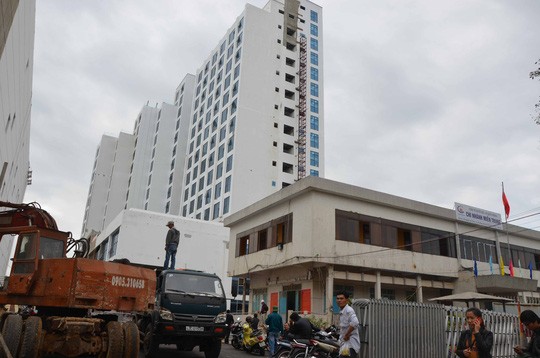 Đà Nẵng: Rơi thang máy, 5 người chết 1 người bị thương ảnh 1