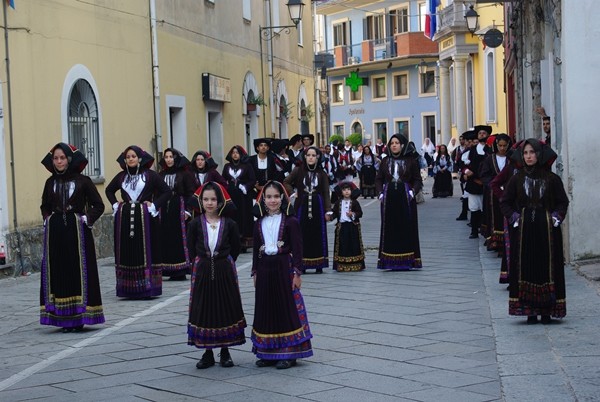 Người cao có thực sự lợi thế hơn người lùn? ảnh 3