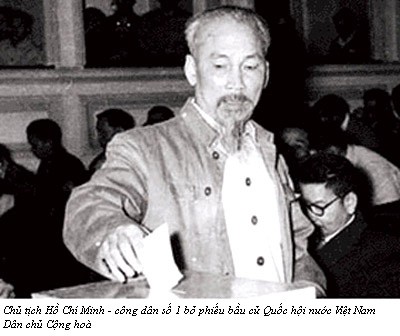Những hình ảnh lịch sử về ngày Tổng tuyển cử đầu tiên 6/1/1946 ảnh 2