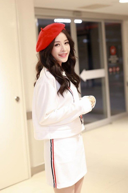 Nhan sắc Chi Pu ngang ngửa 5 mỹ nữ Hàn cùng tuổi ảnh 2