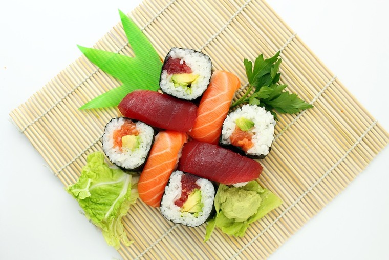 Mục sở thị những thú vị chưa từng biết về Sushi ảnh 2