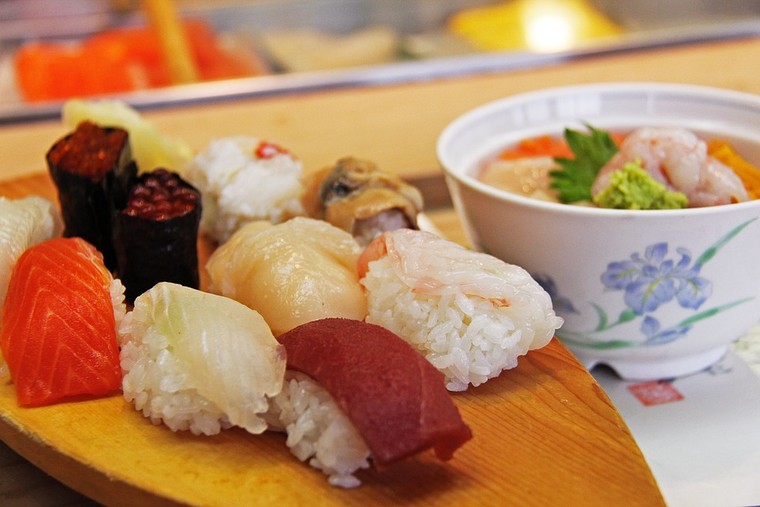 Mục sở thị những thú vị chưa từng biết về Sushi ảnh 4