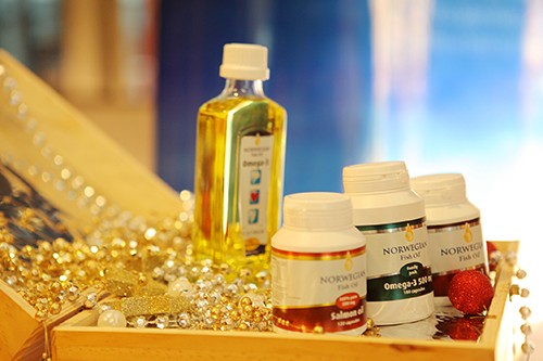 Thực hư thông tin dầu cá có thể ăn mòn được dạ dày ảnh 1