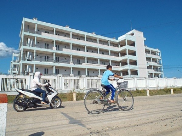 Ký túc xá 77 tỷ đồng không một bóng sinh viên ảnh 1