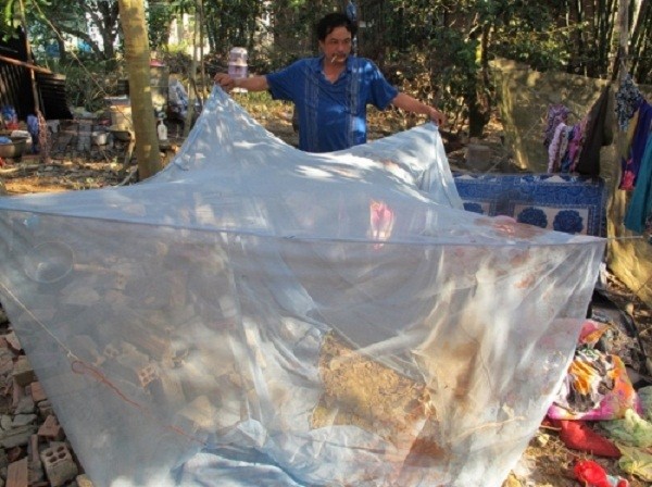 Hoảng hốt phát hiện vợ bị giết trên giường ngủ ảnh 1