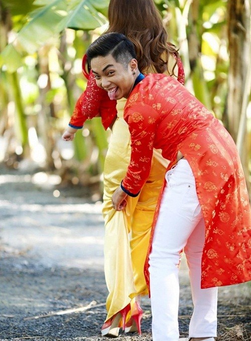 Phan Hiển chăm sóc Khánh Thi trong hậu trường chụp ảnh ảnh 2