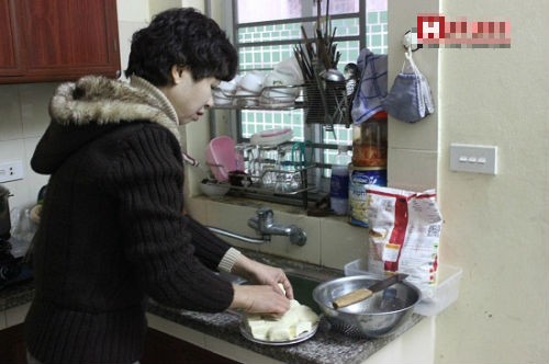 Cận cảnh lễ cúng ông Công, ông Táo của một gia đình gốc Hà Nội ảnh 1