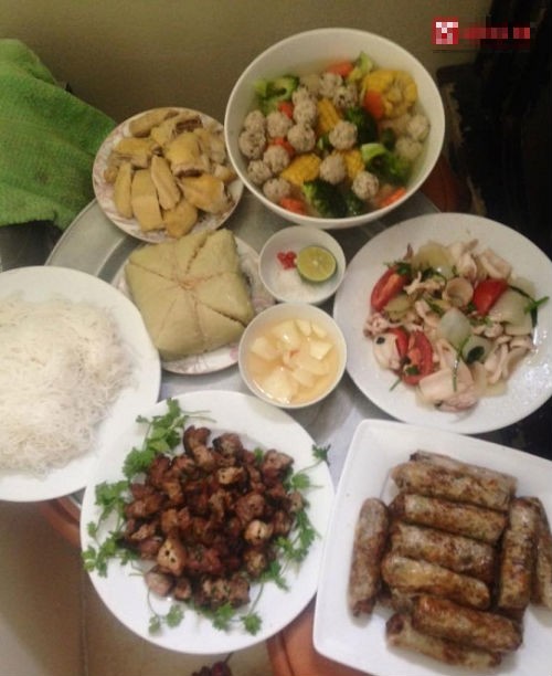 Cận cảnh lễ cúng ông Công, ông Táo của một gia đình gốc Hà Nội ảnh 2