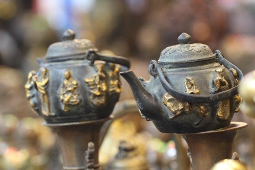 Săn 'hàng độc' trong phiên chợ đồ cổ duy nhất trong năm ảnh 7