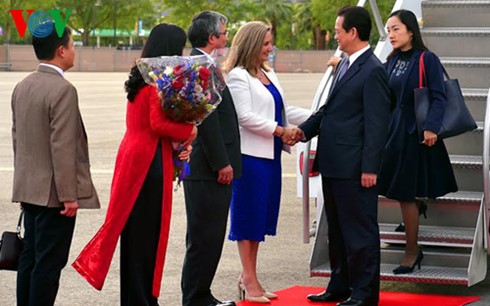 Thủ tướng Nguyễn Tấn Dũng tới California, Hoa Kỳ ảnh 2