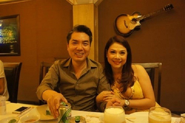 Bạn trai đại gia của ca sĩ Thanh Thảo cưới vợ? ảnh 2