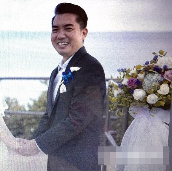 Bạn trai đại gia của ca sĩ Thanh Thảo cưới vợ? ảnh 1