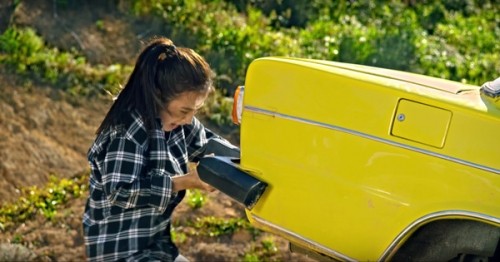 Trường Giang khóa môi Angela Phương Trinh mặc Quế Vân, Nhã Phương ảnh 6