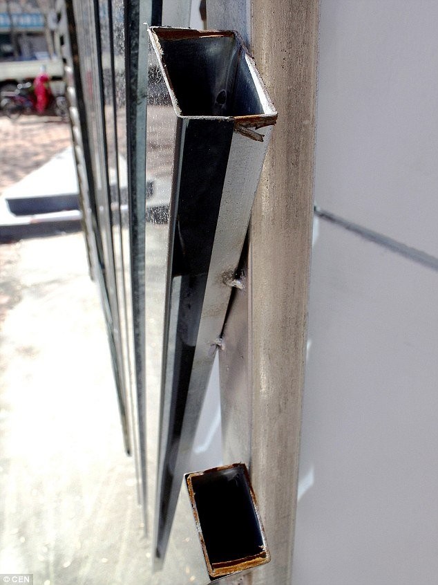 Đại gia Trung Quốc ‘bọc thép’ cho biệt thự để chống trộm ảnh 3