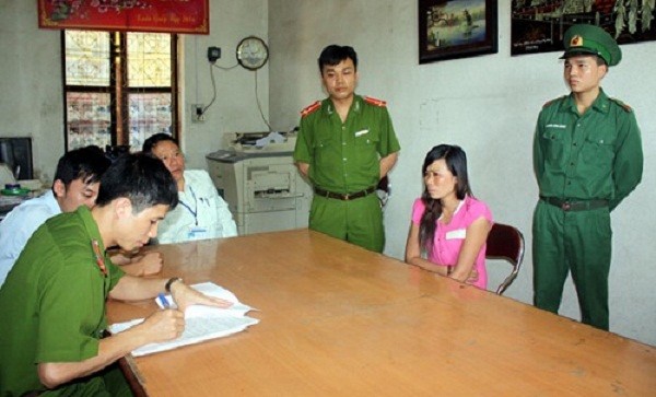 'Vốn liếng' của vợ chồng buôn người trốn truy nã suốt 25 năm ảnh 2