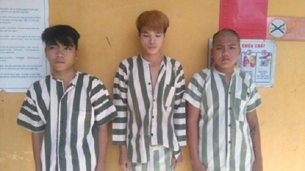 Băng cướp nhí cướp tài sản của tài xế taxi để về quê ăn Tết ảnh 1