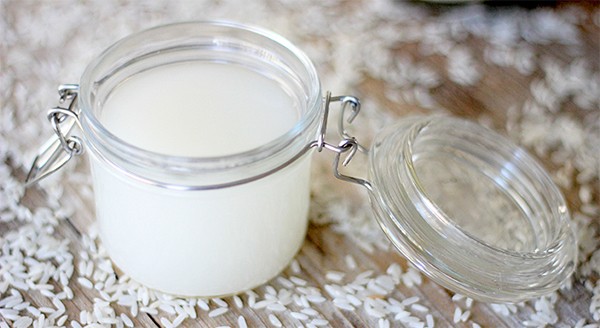 Công dụng tốt như 'vàng mười' của nước vo gạo ảnh 1