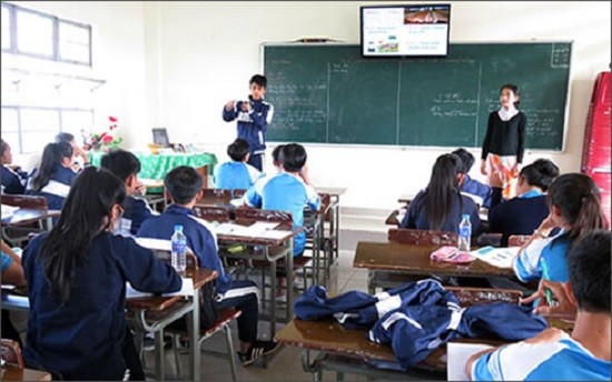 Cảnh báo tình trạng học sinh bị người lạ dụ dỗ ảnh 1