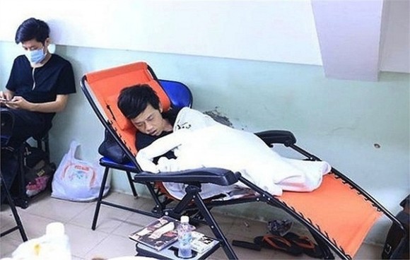 Hoài Linh liên tục bị 'hãm hại' vì bất chấp tất cả kiếm trăm tỷ ảnh 2