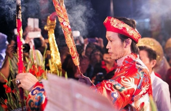 Hoài Linh liên tục bị 'hãm hại' vì bất chấp tất cả kiếm trăm tỷ ảnh 3