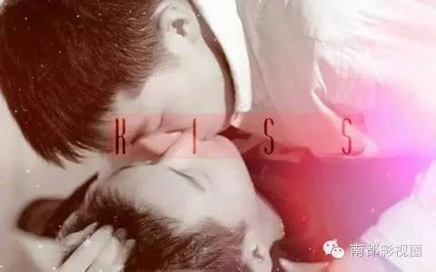 Loạt 'cảnh nóng' đồng tính nam khiến 'Thượng ẩn' bị 'khai tử' ảnh 8