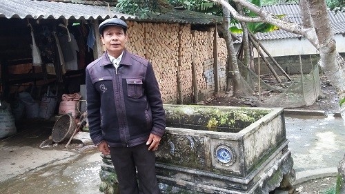 Cận cảnh bể nước cổ 200 năm tuổi chạm khắc tinh xảo ở Hà Tĩnh ảnh 11