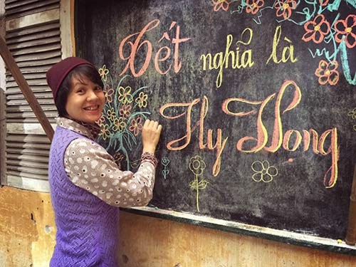 Khi MC Quang Minh, Diễm Quỳnh cũng diễn hài tết ảnh 5