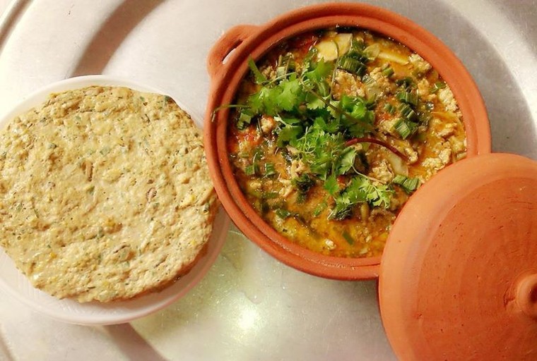 Những món đặc sản được săn lùng ngày tết ảnh 1