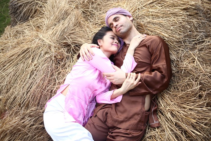 Ngắm ảnh cưới cực chất của 'cô gái xấu xí' Xuân Thùy và chồng Tây ảnh 5