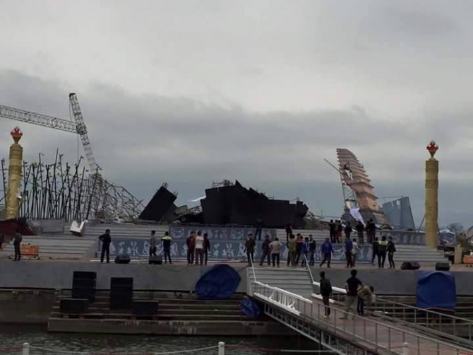 Vĩnh Phúc bác tin sập sân khấu nổi ở quảng trường ảnh 1